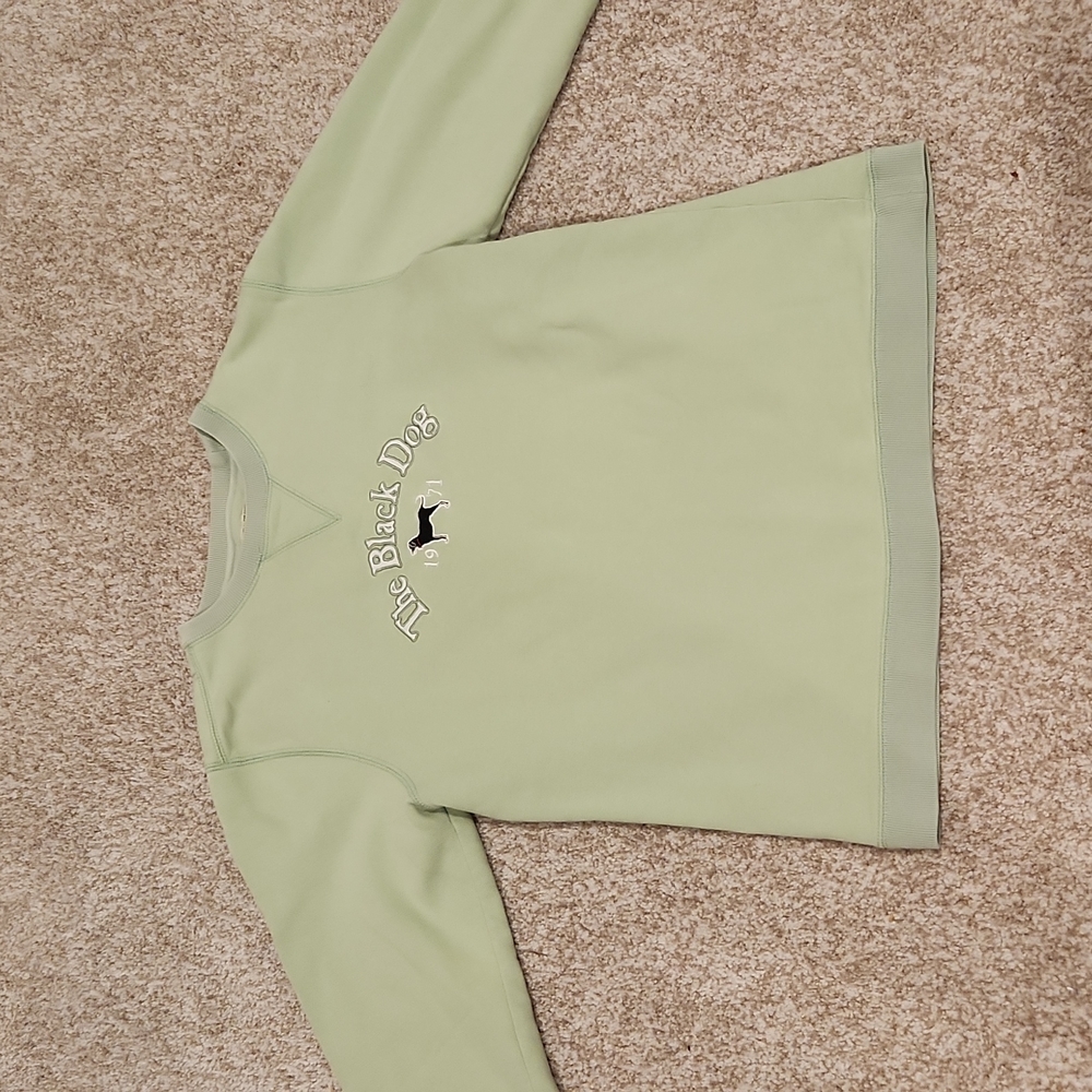 Ladies classic crewneck sweatshirt